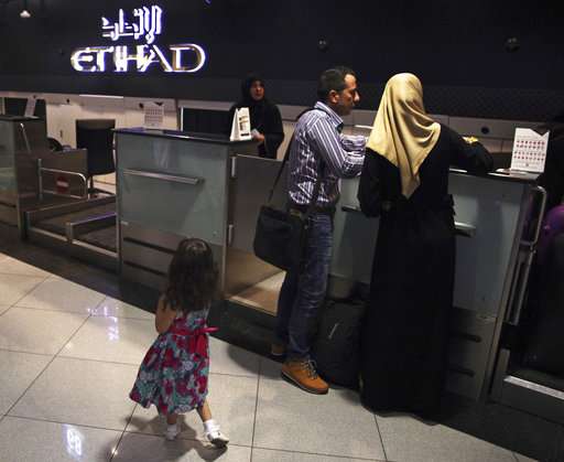 Emirates, Turkish Airlines try to join Etihad off laptop ban