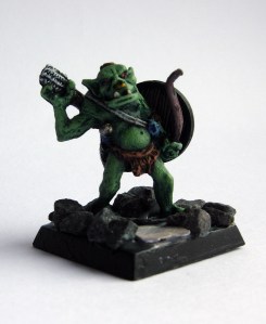 Citadel-ork med bue og skjold