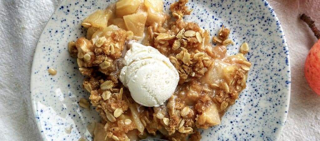 Simple Apple Crisp with Brown Sugar Rye Streusel | Simple Bites