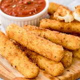 7 Pieces Mozzarella Sticks