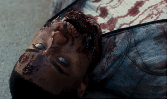 fear-the-walking-dead-ep1-1-03-26