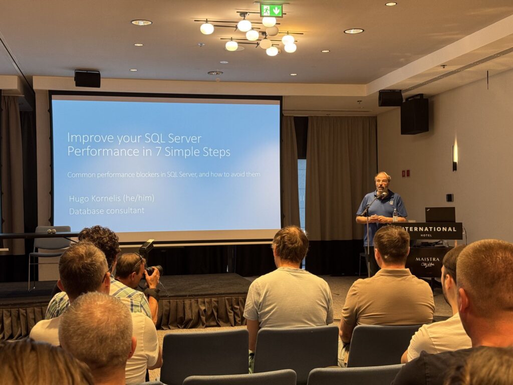 Photo of Hugo Kornelis presenting at a conference