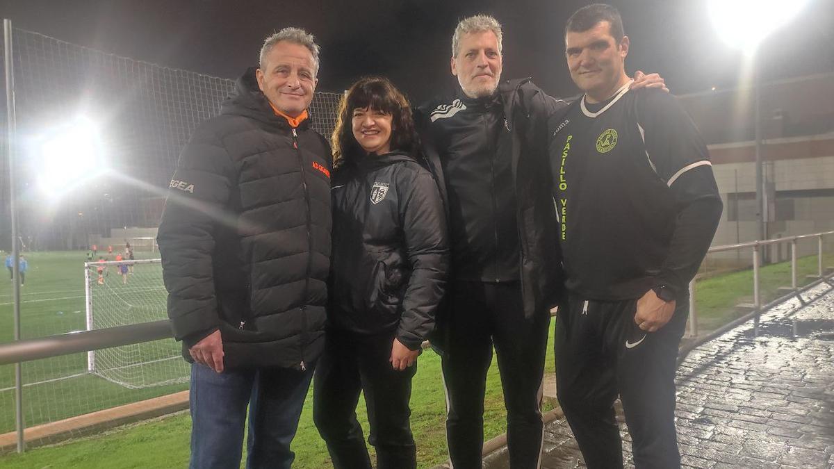 El presidente de la A.D. Gigantes, la presidenta de la nueva U.D. Arganzuela, el de la A.D. Parque Arganzuela y el del C.D. Pasillo Verde Arganzuela. Todos ellos reunidos en el polideportivo Marqués de Samaranch.