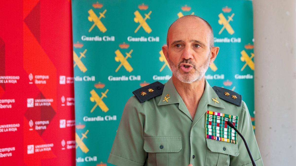 El coronel Vázquez en un curso de la Universidad de Logroño en 2021