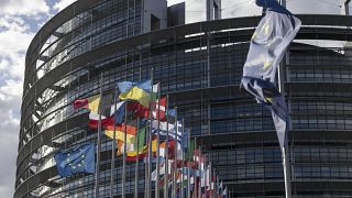 A crise do setor automóvel foi debatida no Parlamento Europeu. 