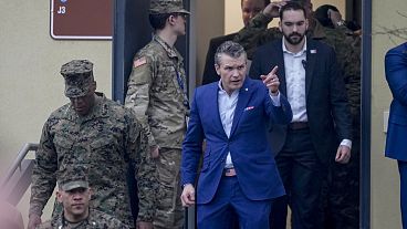 Pete Hegseth amerikai védelmi miniszter a stuttgarti amerikai csapatoknál