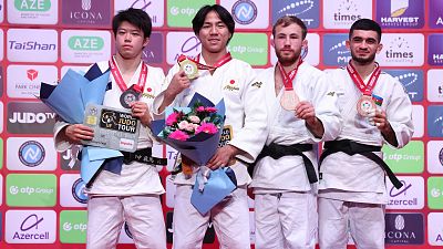 Vencedores da categoria -60kg. Ryuju Nagayama conquistou o ouro.