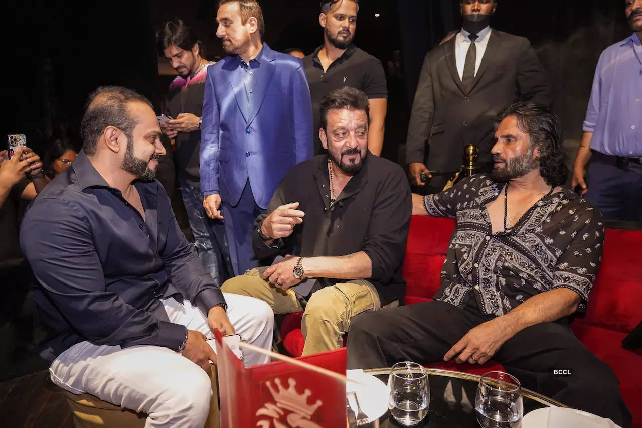 In pics: Bollywood celebrities graced Businessman Hitesh Khushlani's b’day party in Dubai