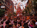 ​Ganesh Visarjan 2023: Devotees Immerse Idols in Water to Mark Festival's Final Day and Bid Farewell to Lord Ganesha ​