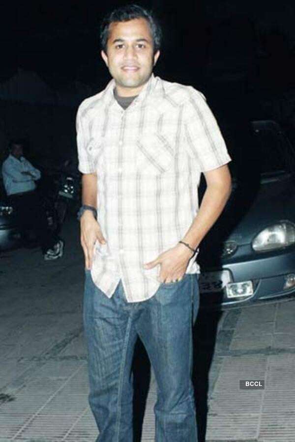 Omi Vaidya Images