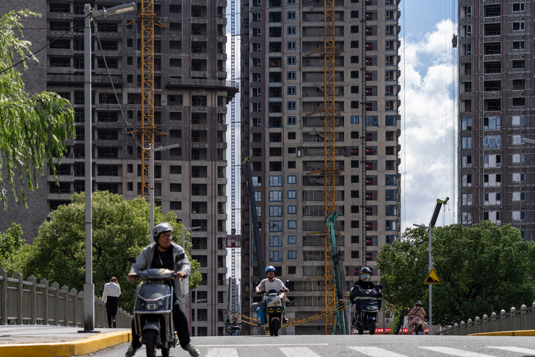 在房地產崩潰之前，建築業和房地產行業佔到經濟總量的四分之一。