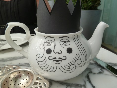 Mad Hatters Afternoon Tea Pot.