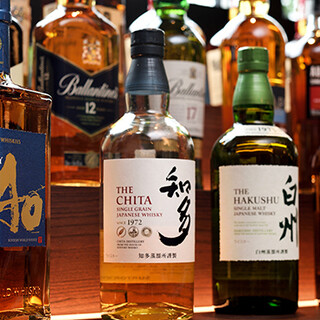 ウイスキーやカクテル、日本酒など豊富なラインナップでお届け