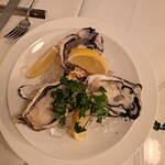 Restaurant LE MiDi - お勧めのユイトルクリュ。残りが３ピースしかなかったのだ。