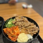 カルビ丼とスン豆腐専門店 韓丼 - 