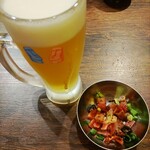 トムボーイ 106 モアイカフェ - 生ビール（630円）とお通し