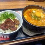 カルビ丼とスン豆腐専門店 韓丼 - 