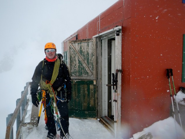 Baz, Pioneer Hut New Zealand