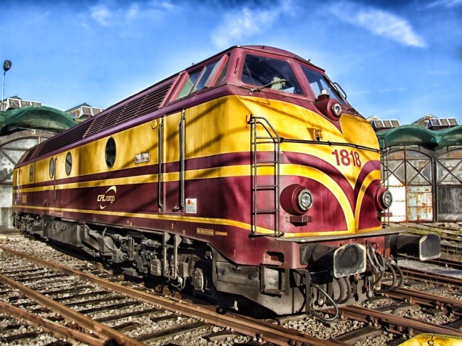 train-143847_960_720