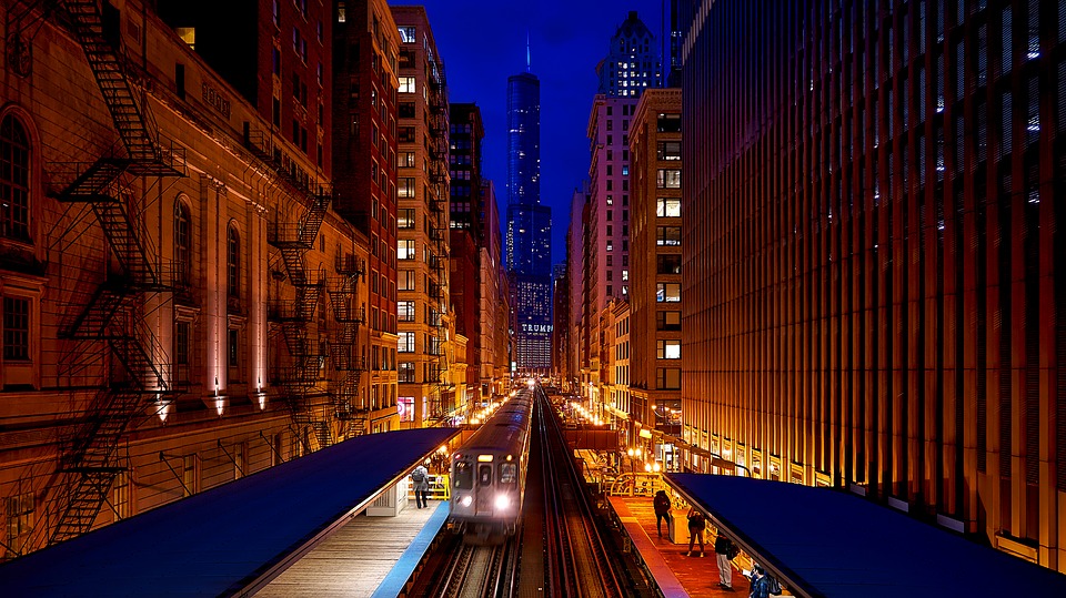 train-chicago-1804480_960_720