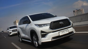 Toyota Kijang Innova Zenix Hybrid