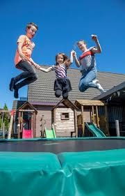 Blog - Trampolines populair door thuis blijven