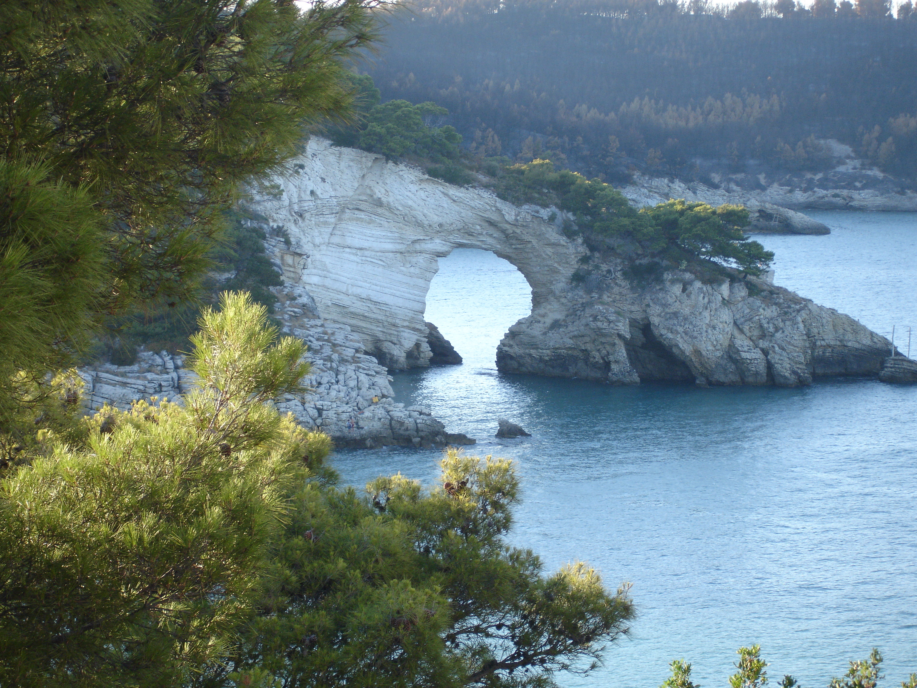 L'Arco di San Felice, curioso fenomeno di erosione marina