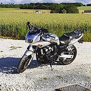 FZS 600 modèle 1999.