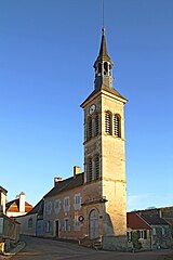 Le beffroi ou tour de l'horloge.