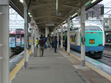 魚津駅2・3番のりば（2008年（釈迦堂側））