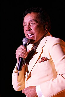 Smokey Robinson.jpg