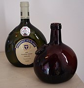 Bouteille de vin de Franconie (une Bocksbeutel).