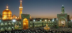 Makam Imam Reza