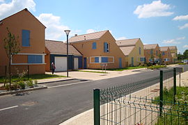 Photographie d'une rue dans la résidence de la Planchette.