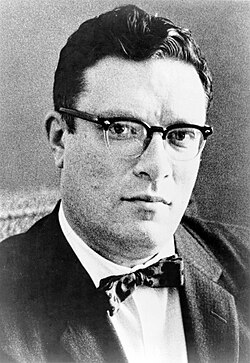 Isaac Asimov А́йзек Ази́мов