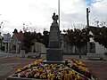 Le monument aux morts.