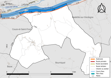 Carte en couleur présentant le réseau hydrographique de la commune