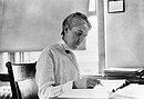 Henrietta Swan Leavitt vid sitt arbetsbord på Harvardobservatoriet