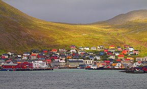 Blick auf Honningsvåg vom Meer