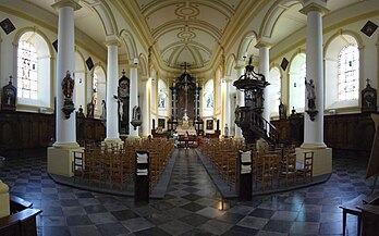 Interieur van de Notre-Dame de l'Assomption kerk (Bossut)