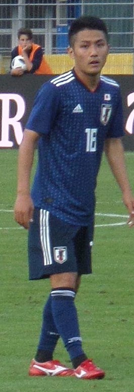 Oshima in 2018 als speler van Japan