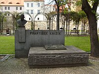 Pomník s bustou Františka Křižíka, Křižíkovy sady, Plzeň