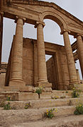 Temple facade (May 2006)