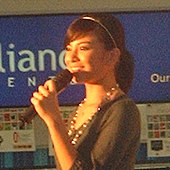 An image of Glaiza de Castro.