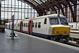 Trein van de lijn S34 in Antwerpen-Centraal in 2019.