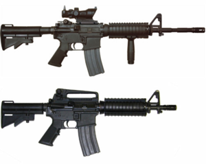 Зверху: M4A1 з пакетом SOPMOD Block 1, включаючи Rail Interface System та Trijicon 4× ACOG. Довжина ствола — 14,5 дюймів (368 мм). Знизу: M4A1 з приймачем для ближнього бою. Довжина ствола — 10,3 дюйма (262 мм)