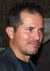 Headshot of John Leguizamo