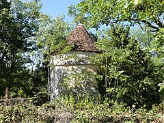 Le pigeonnier de Beaurecueil.