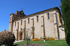 Vue latérale de l'église.