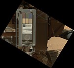 Calibration Target of the "Mars Hand Lens Imager (MAHLI)" (September 9, 2012) (3-D image[永久失效連結]).